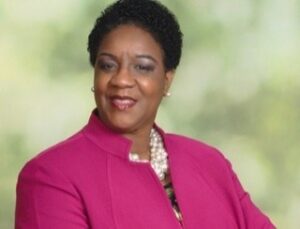 Gloria Salters, Rho Lambda Omega President