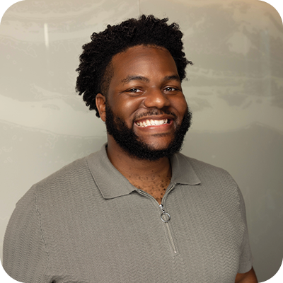Ezra-Snell-Headshot-1 11